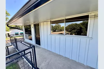 2201 N Grand Boulevard #2, Pearland, TX 77581 - Photo 3