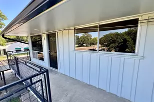 2201 N Grand Blvd, Pearland, TX 77581 - Photo 3