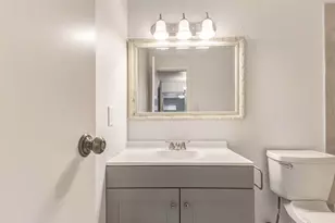 7400 Bellerive Dr, Houston, TX 77036 - Photo 23