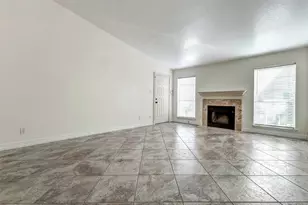 7400 Bellerive Dr, Houston, TX 77036 - Photo 9