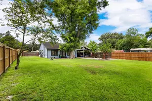 137 Shady Ln, West Columbia, TX 77486 - Photo 15