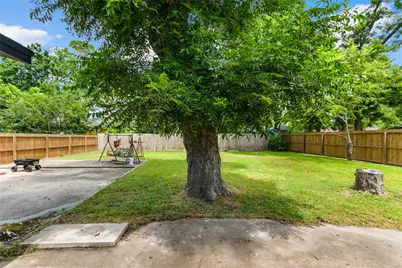 137 Shady Lane, West Columbia, TX 77486 - Photo 13