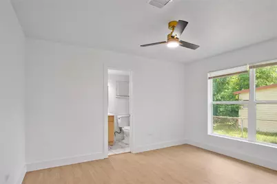 1405 W Crockett Street, La Marque, TX 77568 - Photo 25