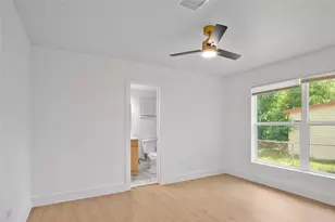 1405 W Crockett St, La Marque, TX 77568 - Photo 25