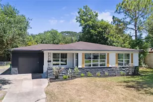 1405 W Crockett St, La Marque, TX 77568 - Photo 1