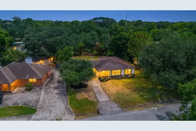 1405 W Crockett Street, La Marque, TX 77568 - Photo 35