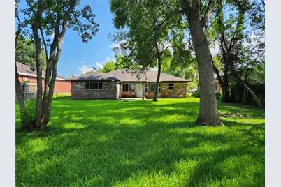 2006 Redwood Street, Kemah, TX 77565 - Photo 23