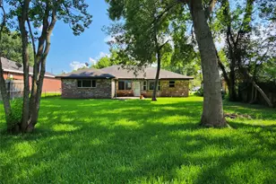 2006 Redwood St, Kemah, TX 77565 - Photo 23