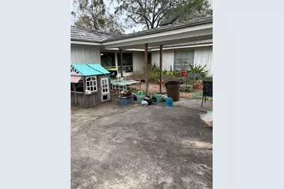 8623 Cedarbrake Drive, Spring Valley Village, TX 77055 - Photo 5