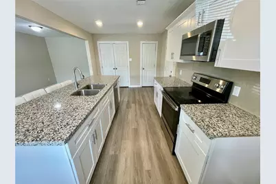 6810 Foster Street, Houston, TX 77021 - Photo 5