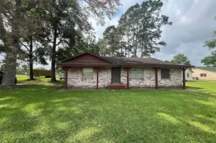 6735 Hwy 36, Jones Creek, TX 77541 - Photo 1