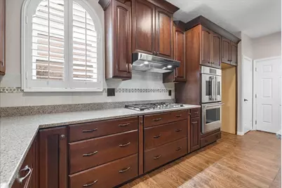 1006 Chesterwood Drive, Pearland, TX 77581 - Photo 17