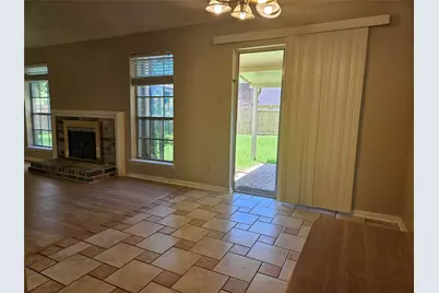 2822 Chimneystone Circle, Sugar Land, TX 77479 - Photo 9