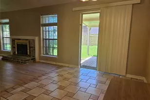 2822 Chimneystone Cir, Sugar Land, TX 77479 - Photo 9