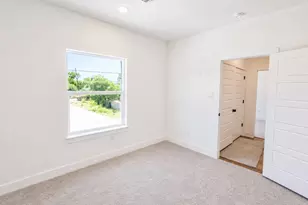 6186 Eastland St, Houston, TX 77028 - Photo 7