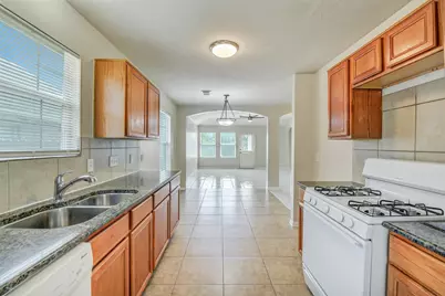 20019 Ravenmeadow Lane, Katy, TX 77449 - Photo 13