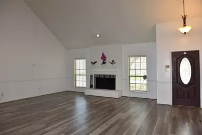 12134 Ella Lee Lane, Houston, TX 77077 - Photo 5