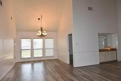 12134 Ella Lee Lane, Houston, TX 77077 - Photo 7
