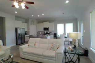 2710 Ocean Key Dr, Texas City, TX 77568 - Photo 9