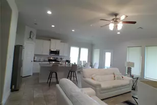 2710 Ocean Key Dr, La Marque, TX 77568 - Photo 7