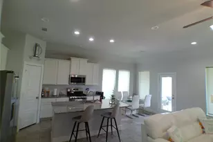 2710 Ocean Key Dr, La Marque, TX 77568 - Photo 11