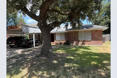 1909 11th Avenue, La Marque, TX 77568 - Photo 1