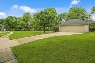 3122 Waters Lake Bend, Missouri City, TX 77459 - Photo 43