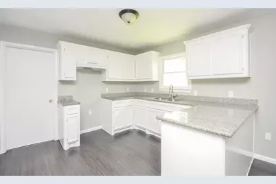 206 Winkin Avenue, Crosby, TX 77532 - Photo 17