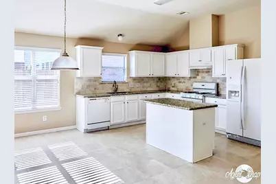 30318 Emerson Creek Drive, Spring, TX 77386 - Photo 13