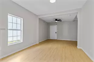 405 Medina St, Houston, TX 77012 - Photo 3