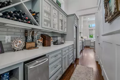 1014 Wynnwood Lane, Houston, TX 77008 - Photo 7