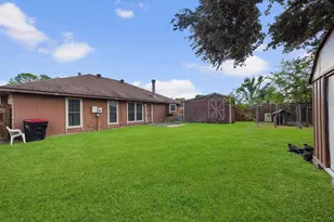 11835 Guadalupe River Dr, Houston, TX 77067 - Photo 15