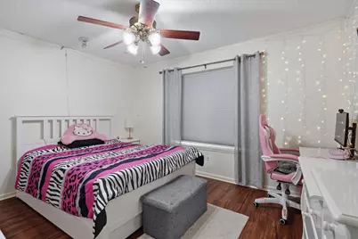814 Kimmons Drive, Alvin, TX 77511 - Photo 17