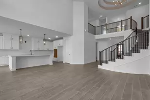 32430 Violet Dancer Ct, Fulshear, TX 77441 - Photo 5