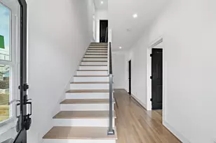 1005 E 28th St, Houston, TX 77009 - Photo 1