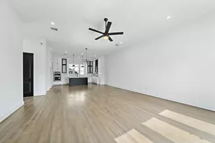 1005 E 28th St, Houston, TX 77009 - Photo 29