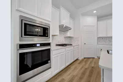 17744 Mill Manor, Montgomery, TX 77316 - Photo 3