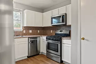 3907 Starbridge Pointe Ln, Katy, TX 77449 - Photo 5