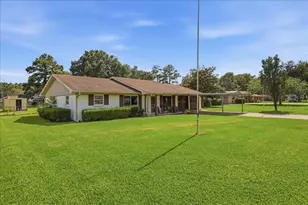 7845 Laurie Ln, Lumberton, TX 77657 - Photo 3