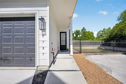 5737 White Magnolia Street, Houston, TX 77091 - Photo 1