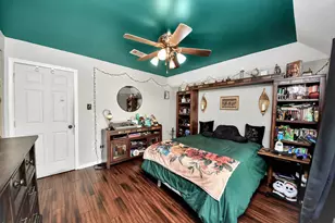 18010 Bambriar Dr, Houston, TX 77090 - Photo 25