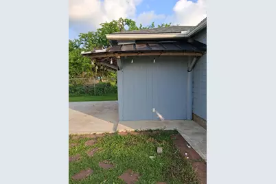 2713 Avenue C, Dickinson, TX 77539 - Photo 5