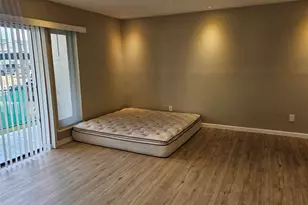 2822 S Bartell Dr Dr, Houston, TX 77054 - Photo 5