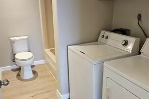 2822 S Bartell Dr Dr, Houston, TX 77054 - Photo 15