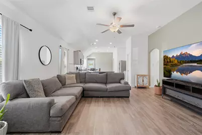 23832 Flora Rosso Way, New Caney, TX 77357 - Photo 5