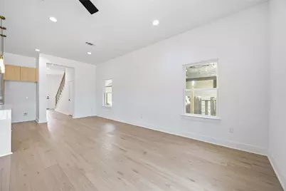 8421 Safeguard Street #A/B, Houston, TX 77051 - Photo 11