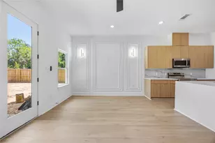 8421 Safeguard St, Houston, TX 77051 - Photo 9