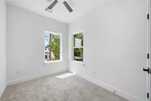 8421 Safeguard St, Houston, TX 77051 - Photo 21