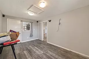 11331 Oakcenter Dr, Houston, TX 77072 - Photo 25