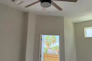 1804 65th St, Galveston, TX 77551 - Photo 21